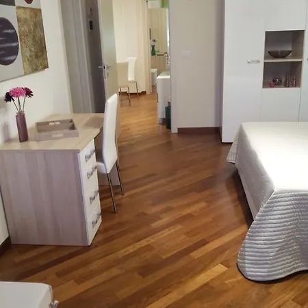Nocleg ze śniadaniem Residenza Piazza Moro Bari