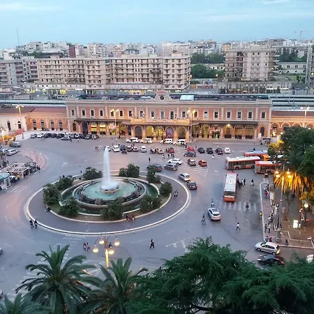 Alojamento de Acomodação e Pequeno-almoço Residenza Piazza Moro