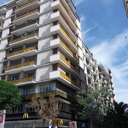 Residenza Piazza Moro 3* Bari