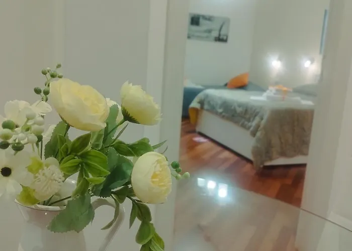 レジデンツァ ピアッツァ モロ 3* バーリ